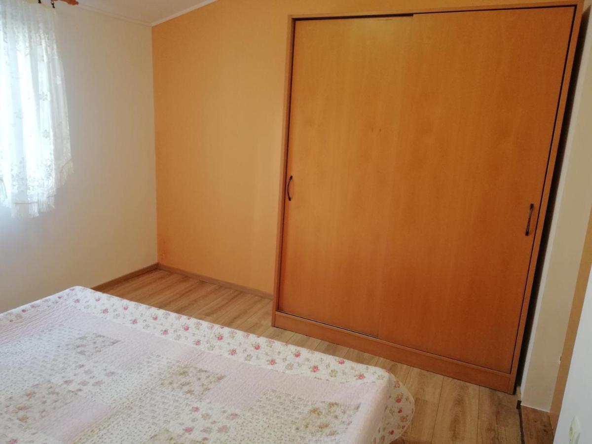 Apartman Ribaric マリ・ロシニュ 部屋 写真